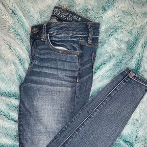 American Eagle Jean